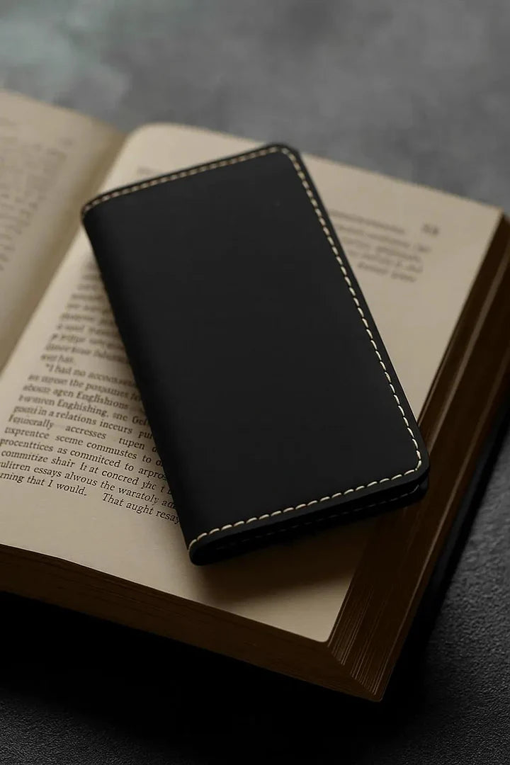 Rustic Dark Brown Lader Card/Passport Holder